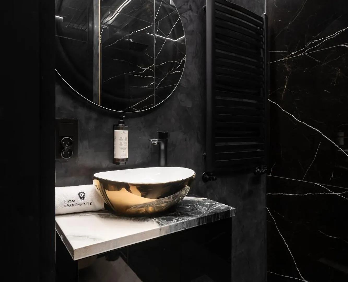 Riverside Apartment In Center Sauna & Gym By Lion Apartments 그단스크 0*,  폴란드